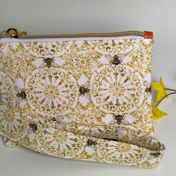 Cute Bee Hive Wristlet Wallet Coin Purse zipper pouch with Bumble Bee Fabric - Picture 5 of 6